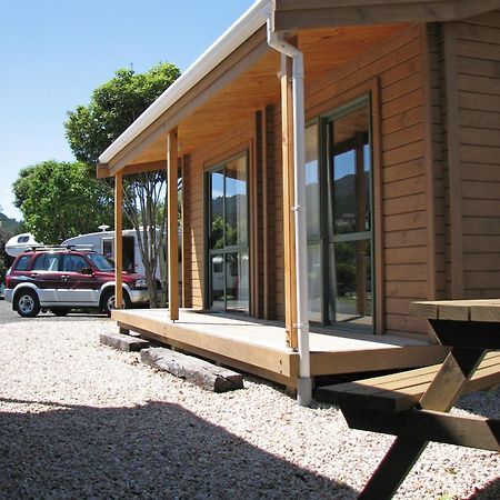 Picton Campervan Park ภายนอก รูปภาพ